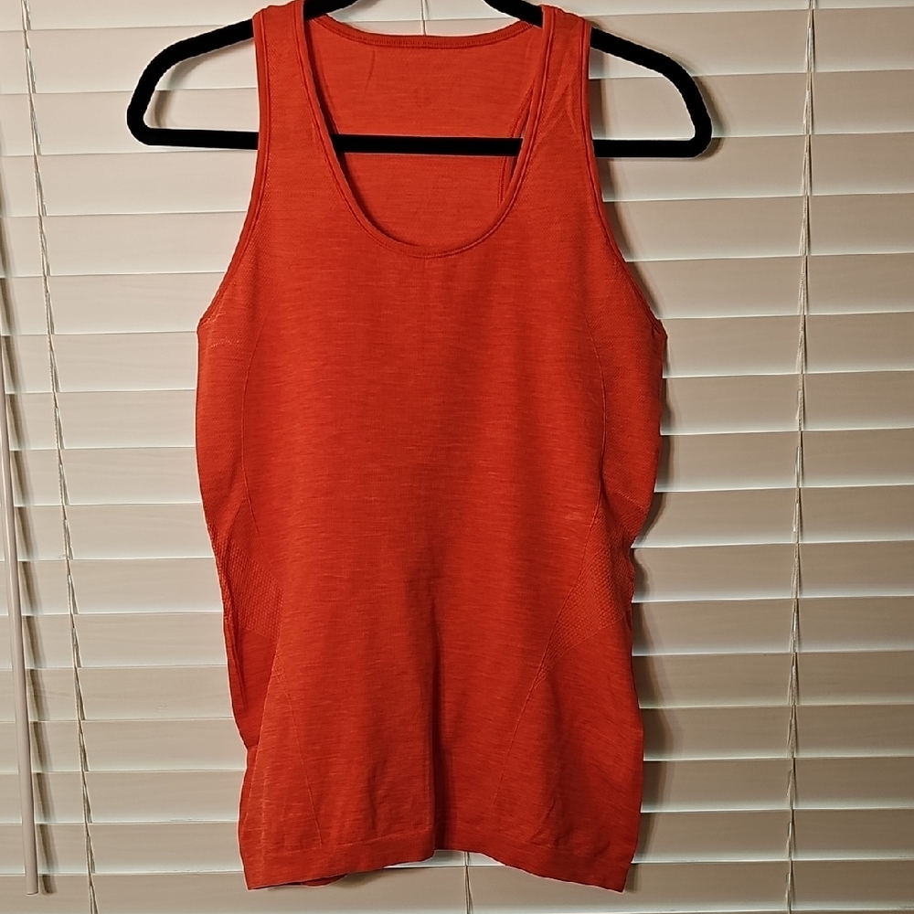 Sweaty Betty Womens Athlete Seamless Workout Vest Rich Red SizeXL